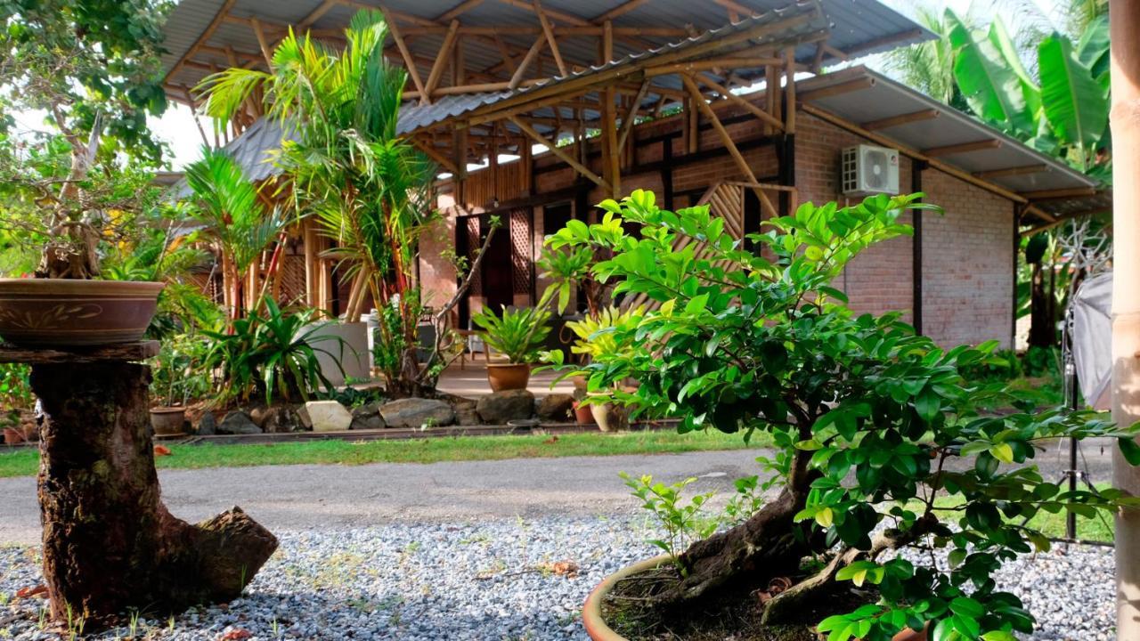 Bamboo Cottage Langkawi Pantai Cenang  Buitenkant foto